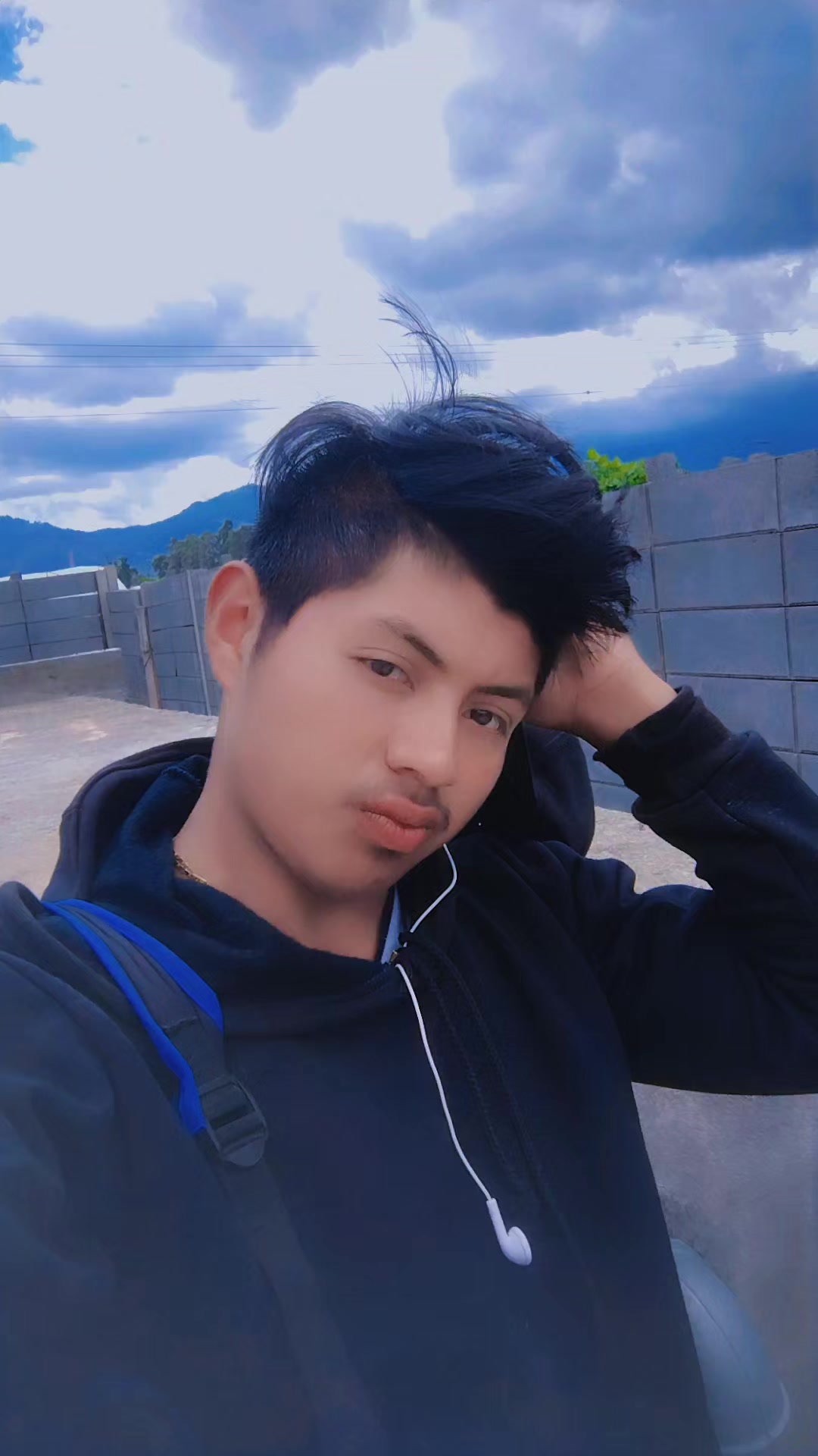 @Héctor Mora les 19