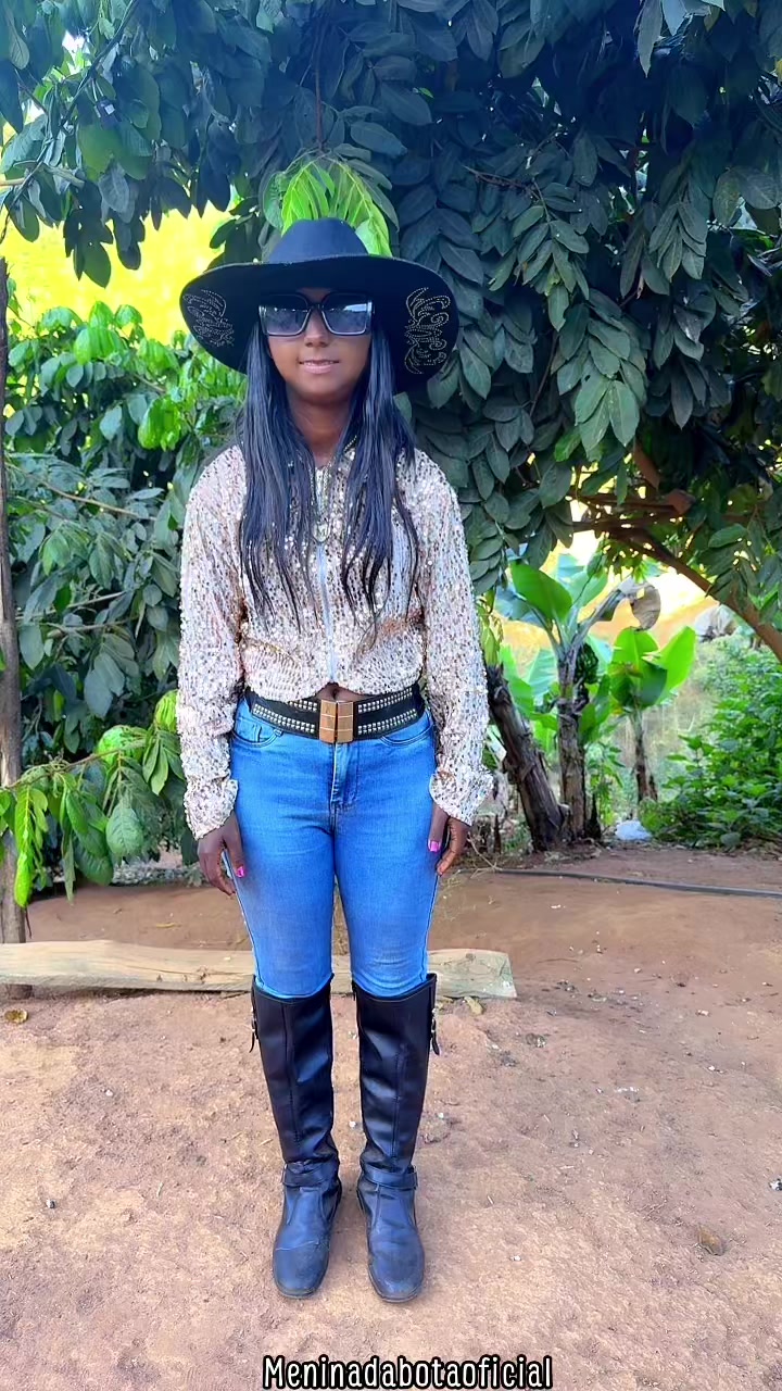 @Menina Da Bota Oficial 👢👢👢