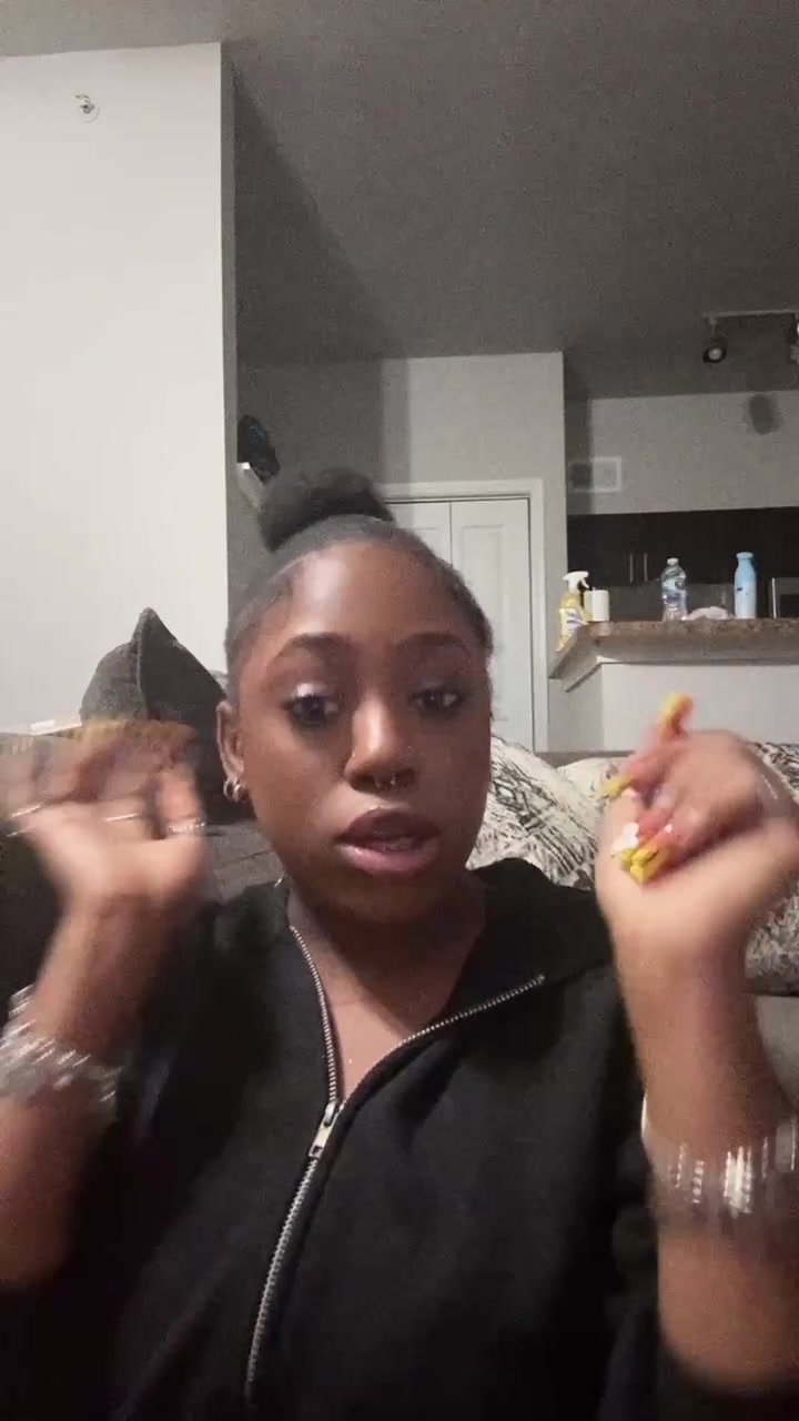 @kariecaa