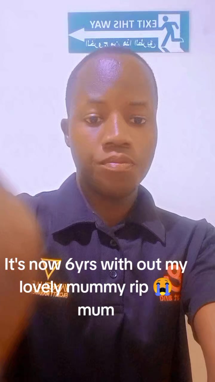 @EMMA UG 8 HUSTLER