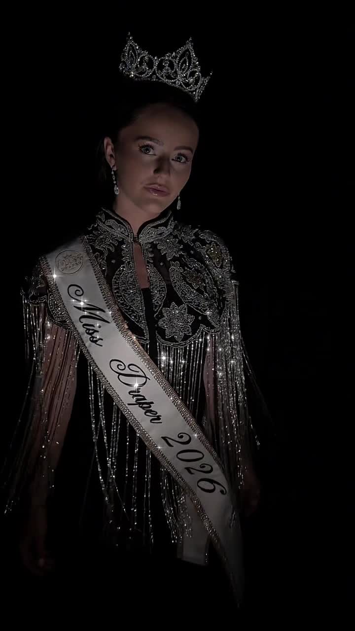 @Lola Bloom