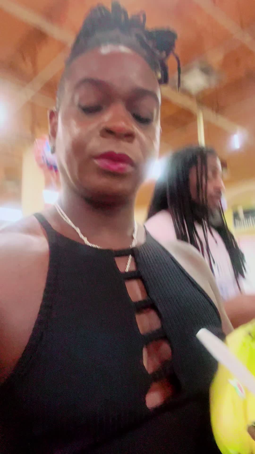 @scarlet_stormthetrainer