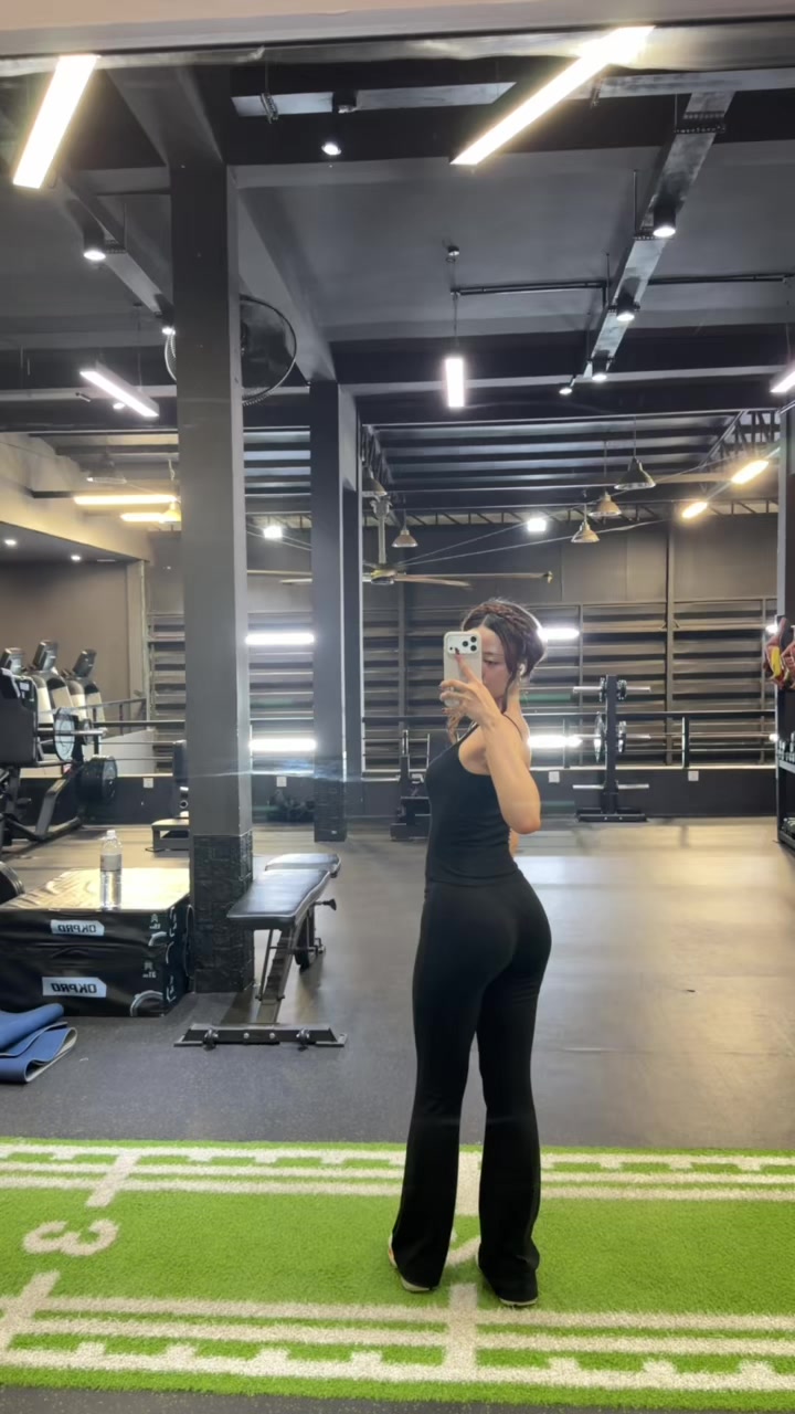 @777💋