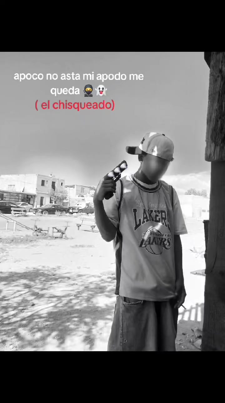 @👤