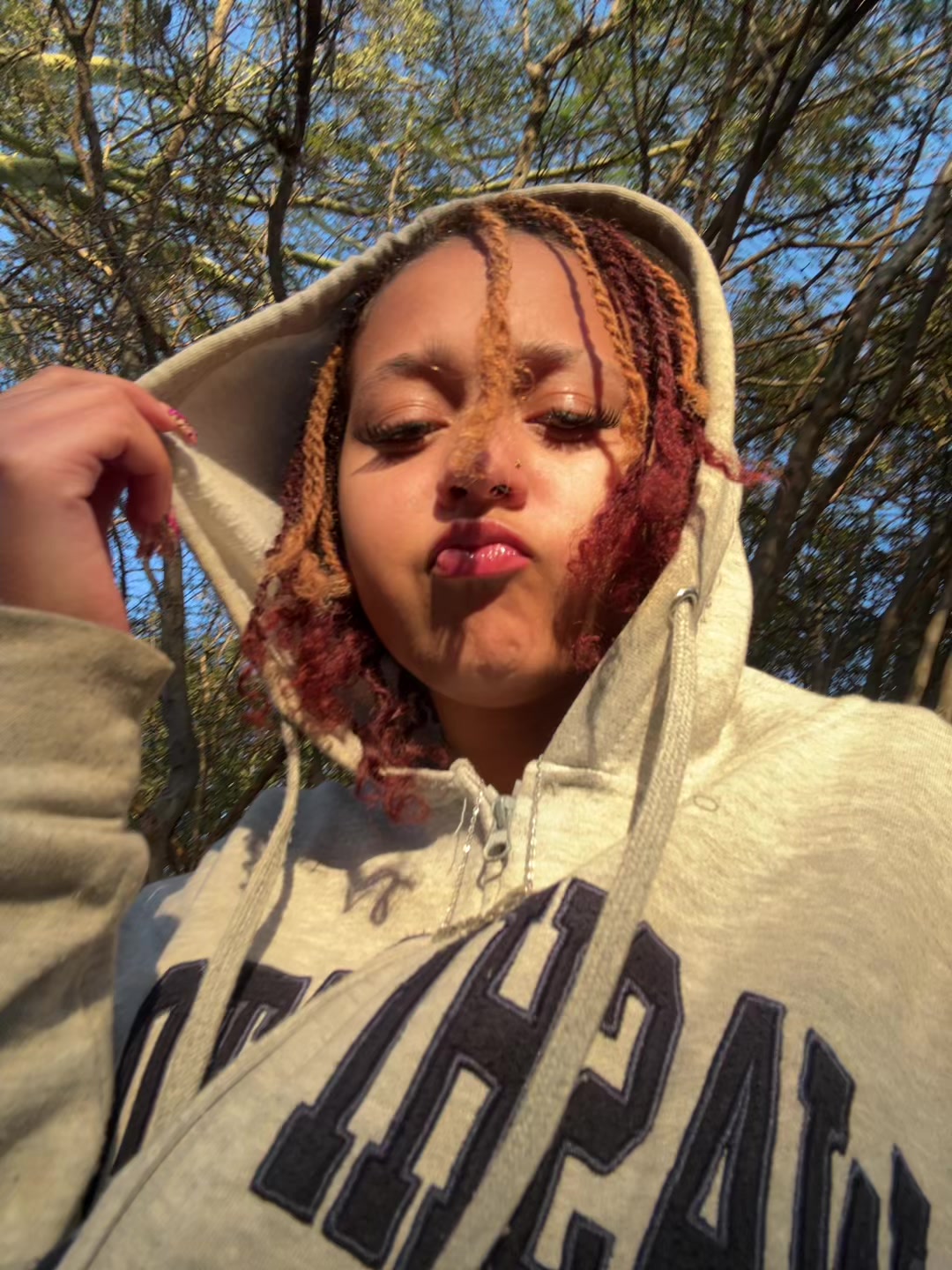 @Jadie🧟♀️