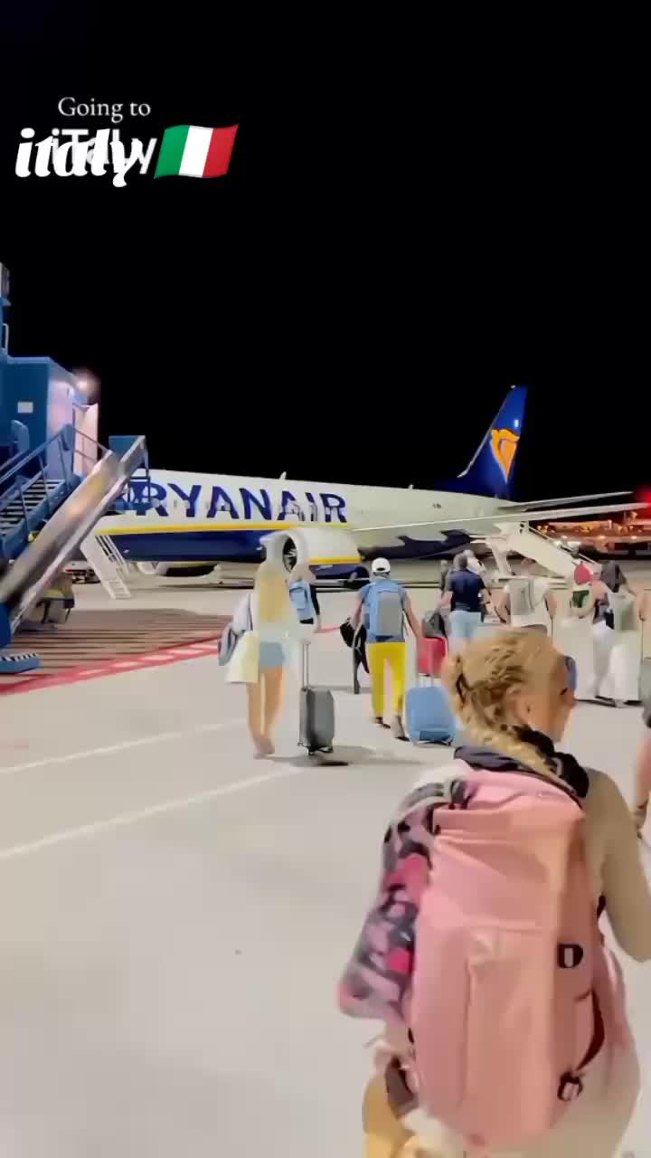 @Italy queen 🇮🇹