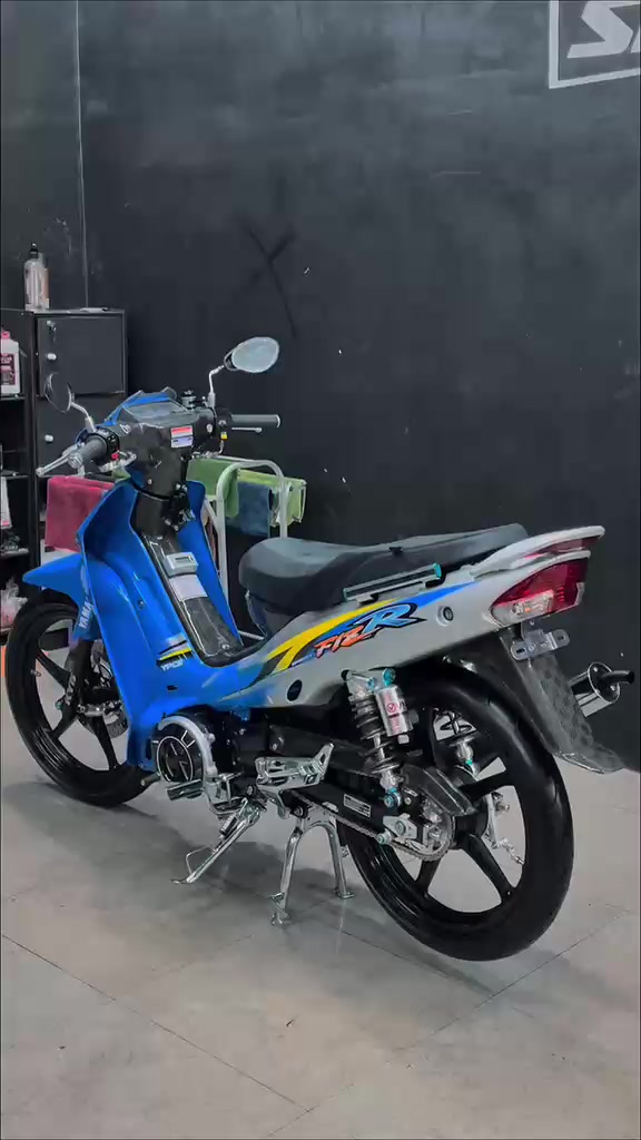 @FR GARAGE.37