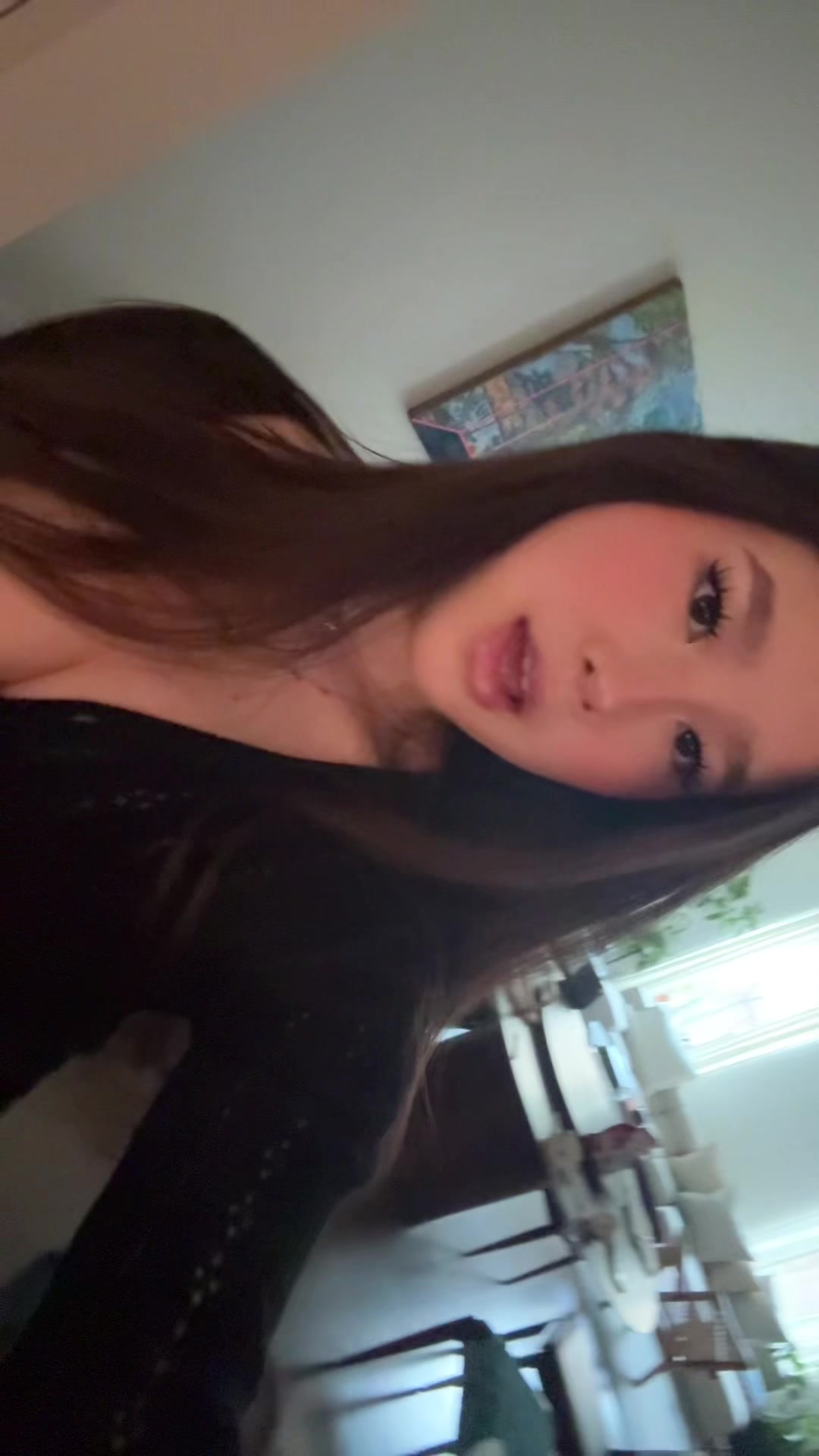 @isabella