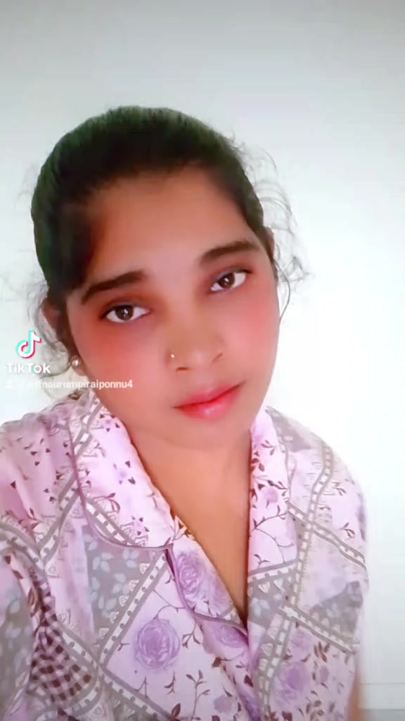@jaffna urumpirai ponnu