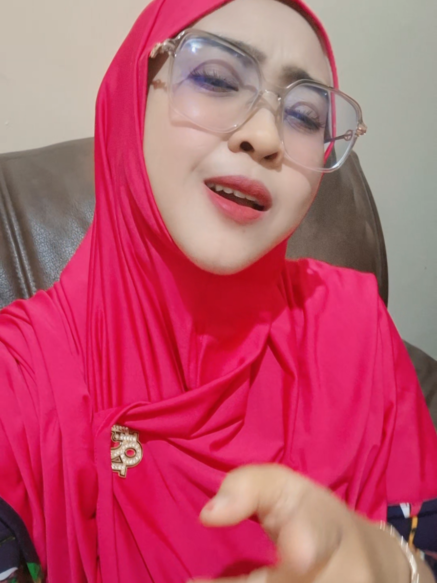 @Sofybintang