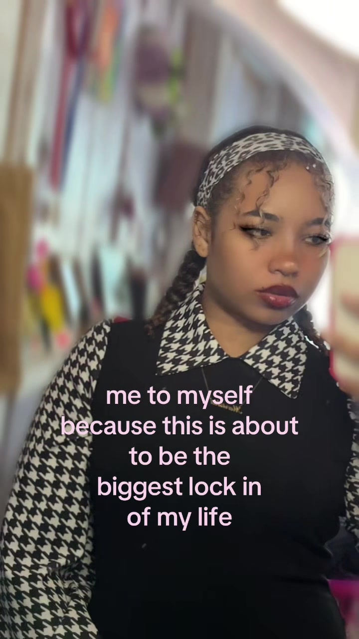 @meshaambrose