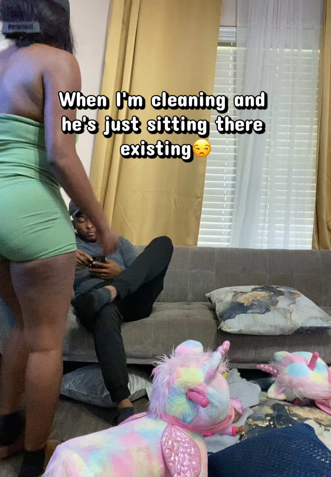 @twintasticpartyofsix
