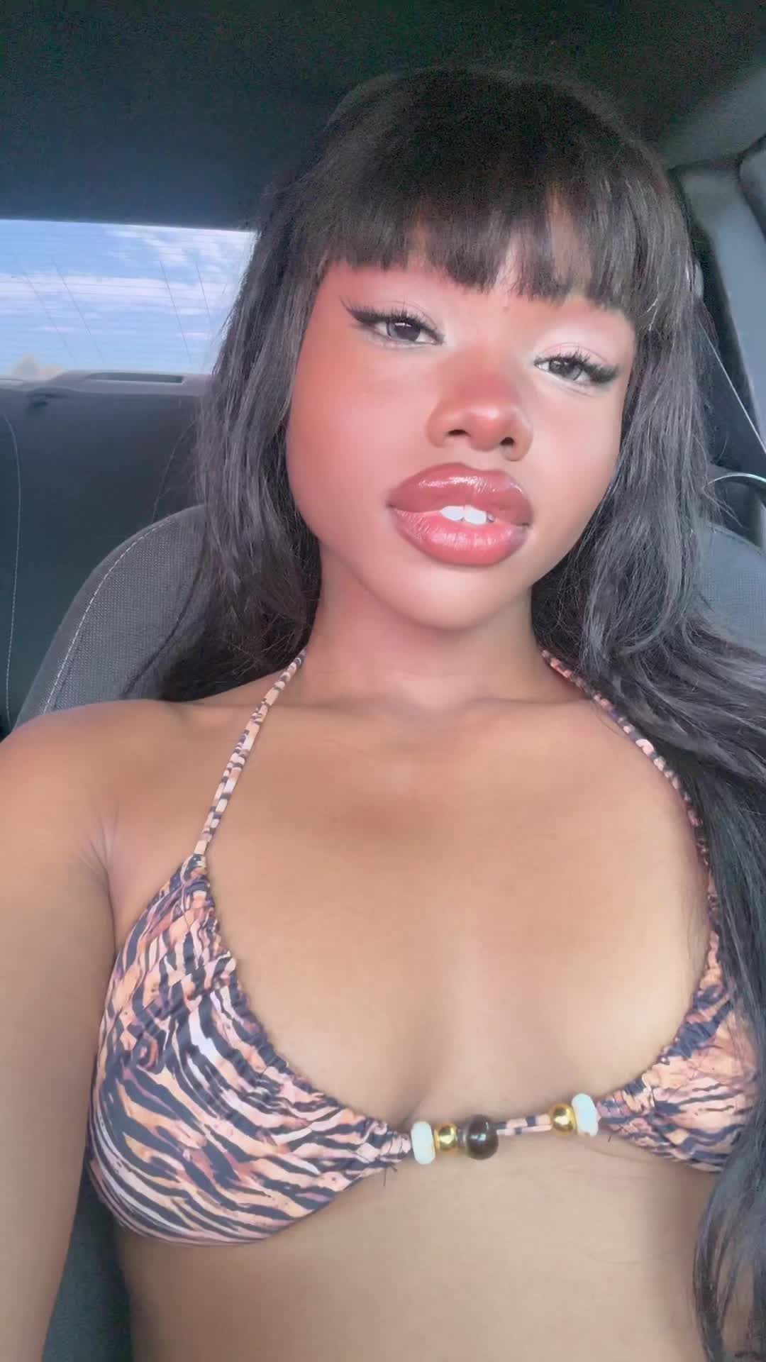 @AMAKA