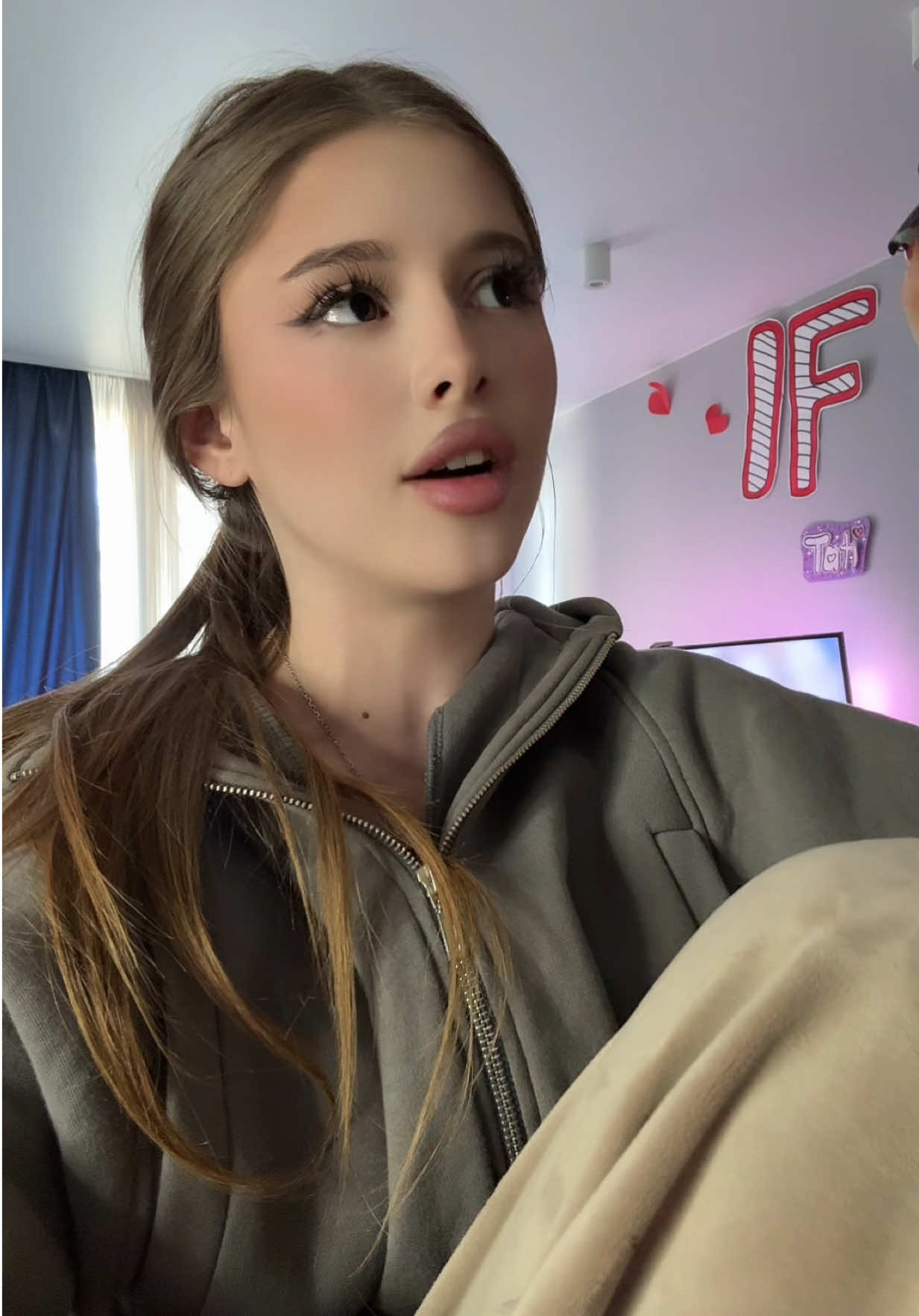 @Julia 💕