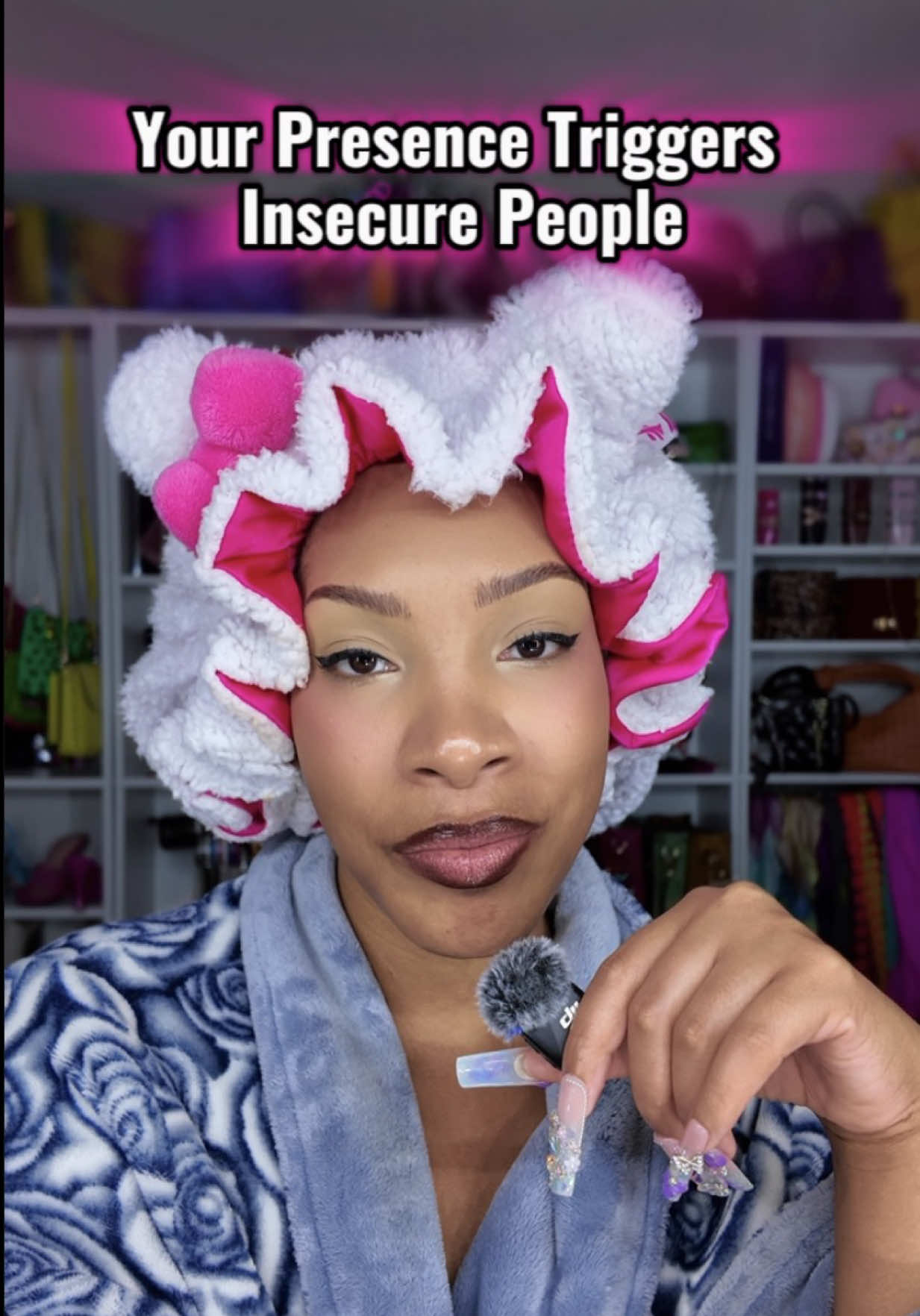 @Quin Bee | Creator & Speaker