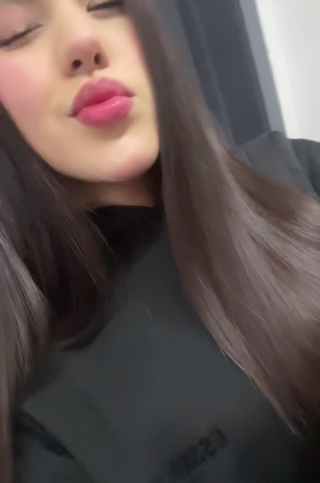 @RM