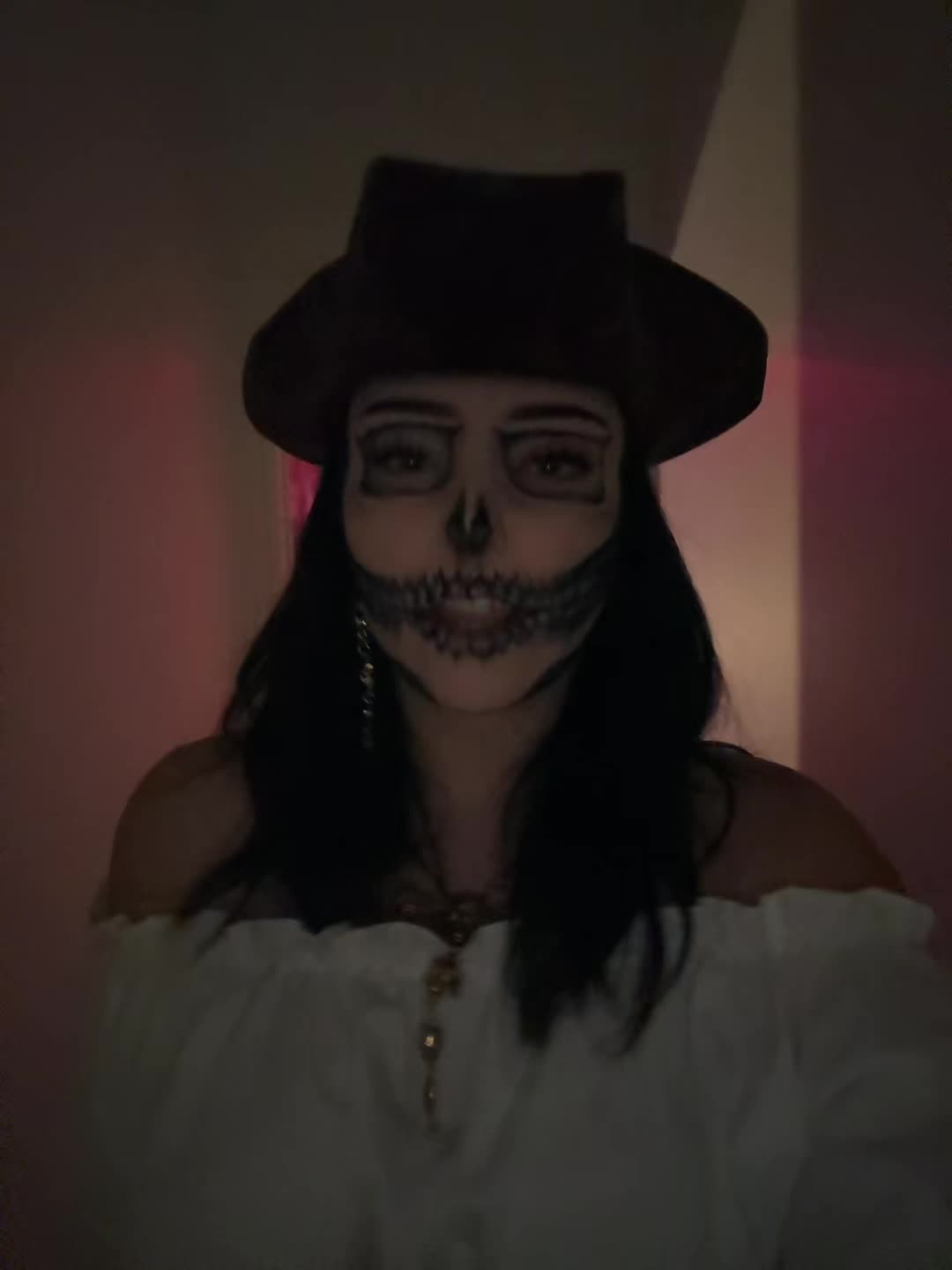 @amelianmilesamin