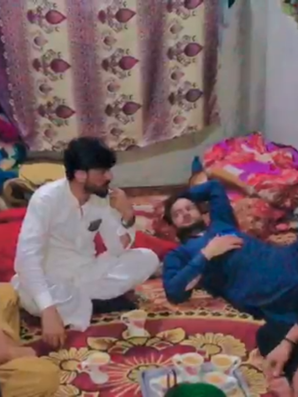 @FaZaL WaHaB 50