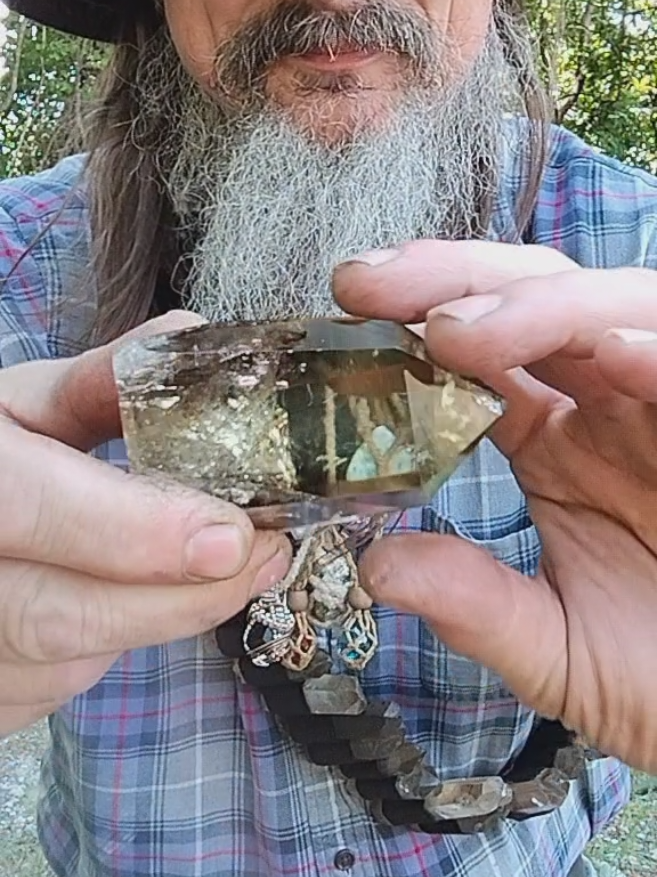 @Xolosia