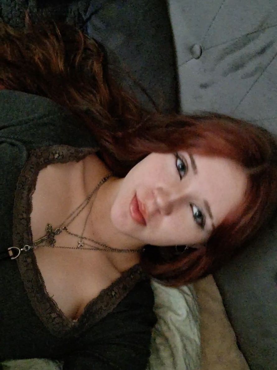 @~★~