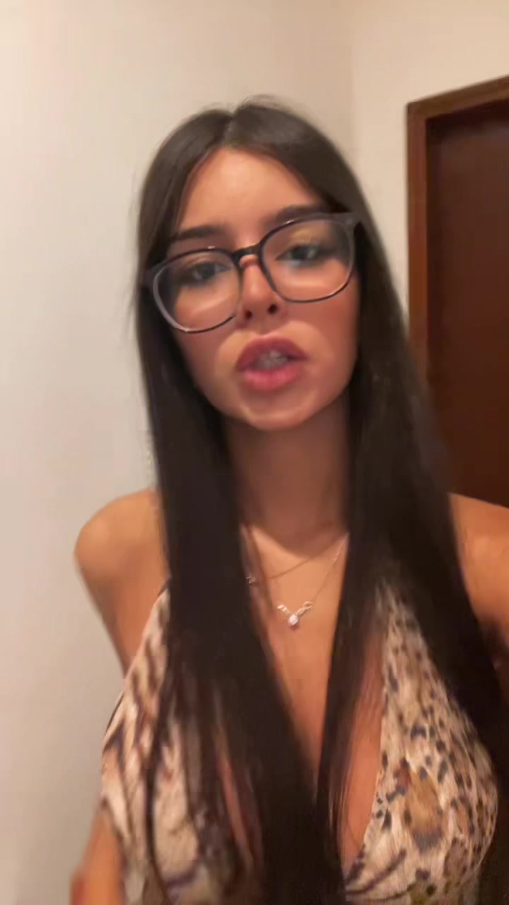 @ambardiaazz