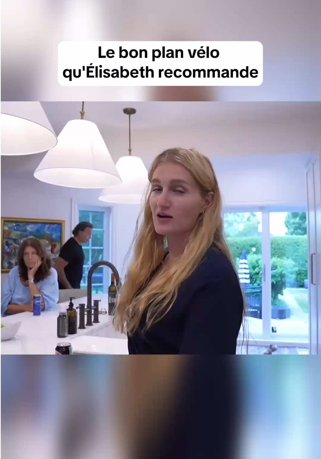@&Eacute;lisabeth Abbatiello