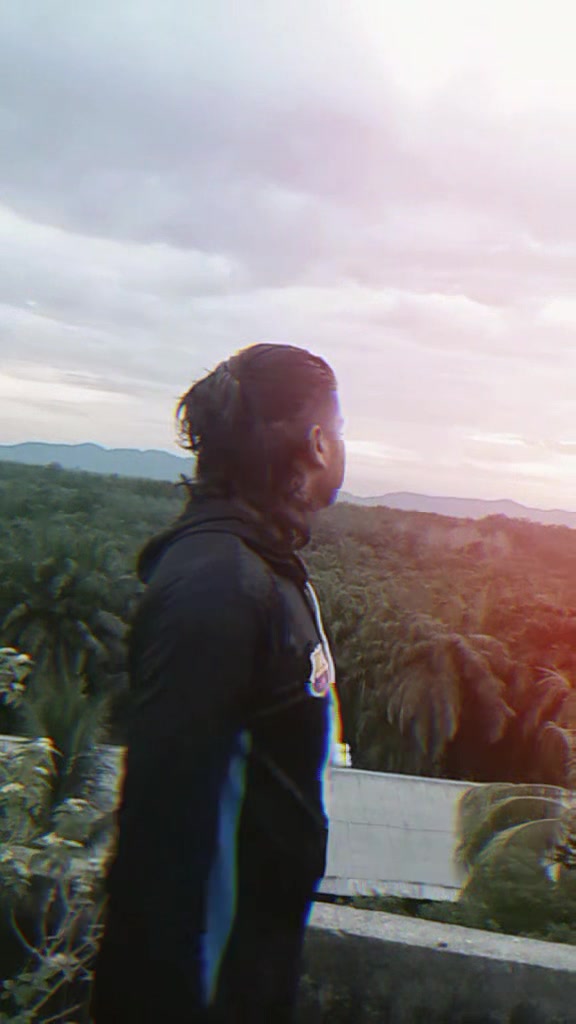 @꧁☆☬κɪɴɢ☬☆꧂🇲🇾🇳🇵