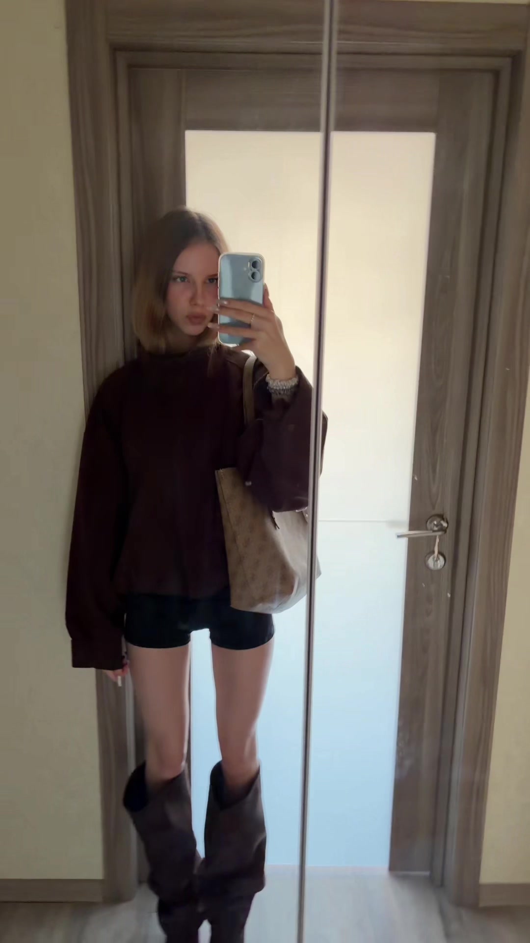 @ksűblv