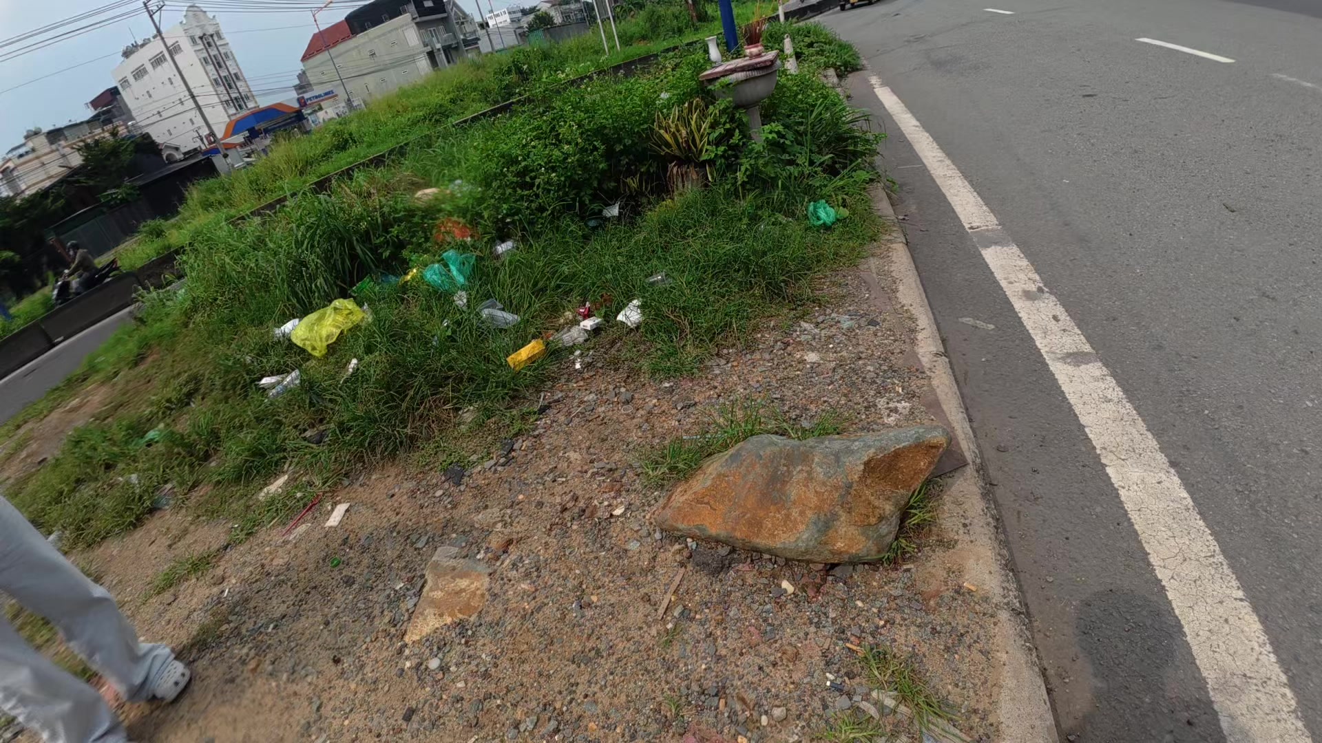 @Long Quận 9