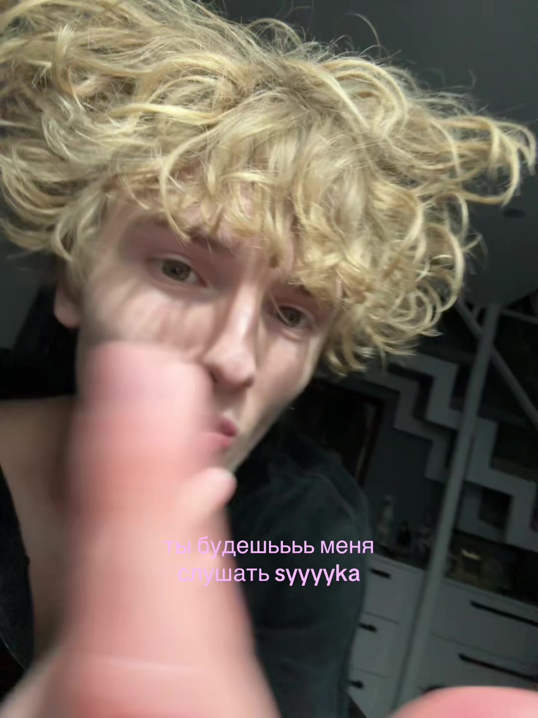@kirr
