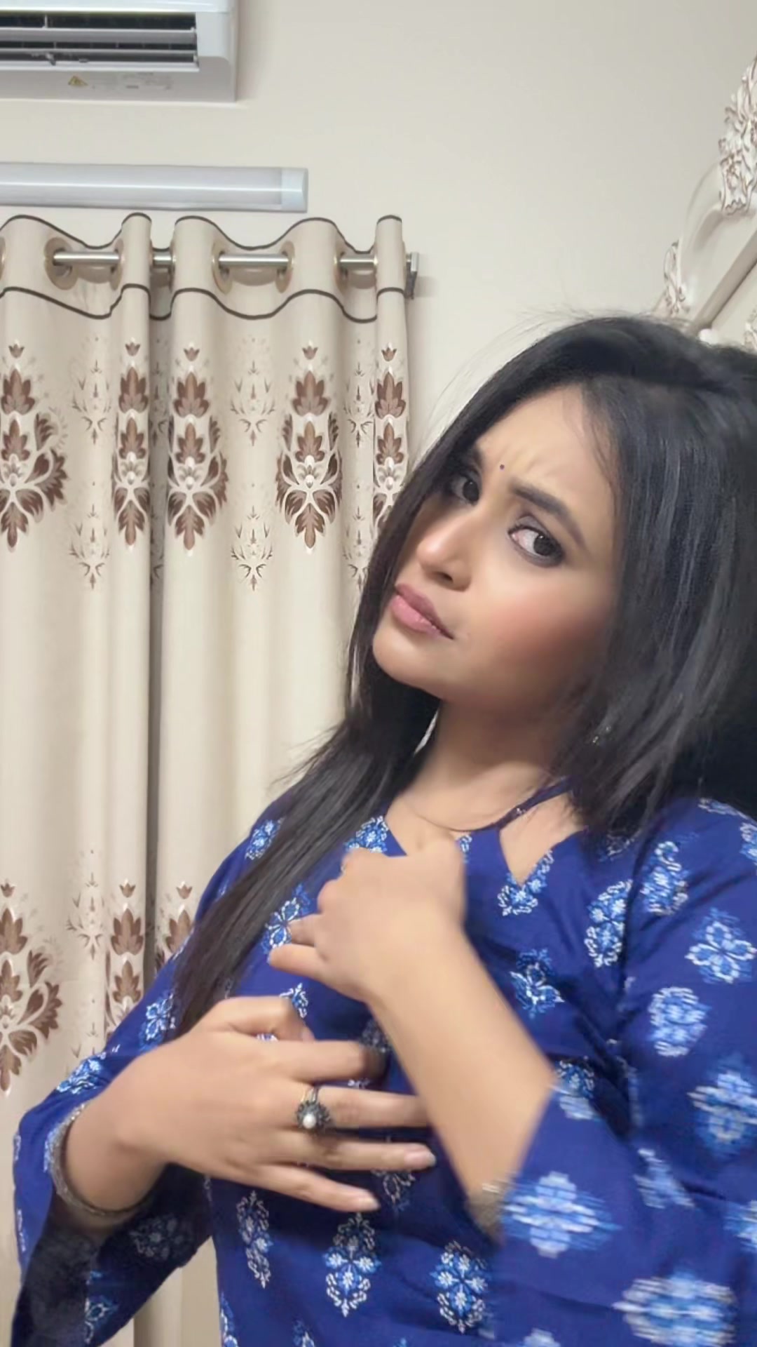 @NuSrat ShrEya