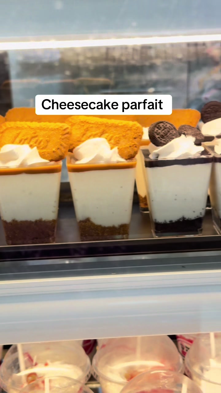 @Riyacakesgh HO, Love@firstbite