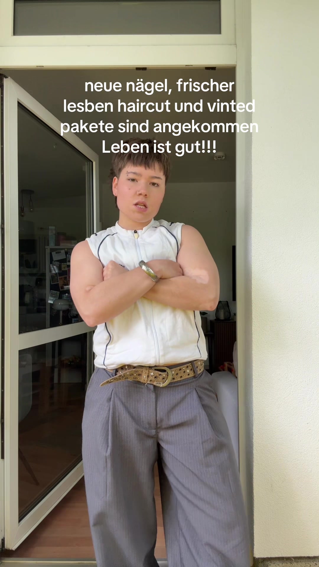 @laura