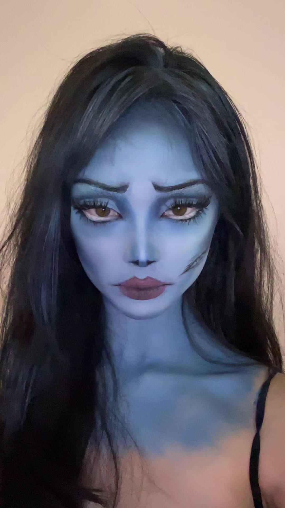 @glow12700