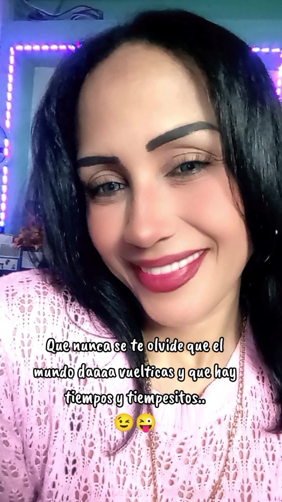 @La Jefa Ana 👑🐼🫅❤️🐺🦅💚