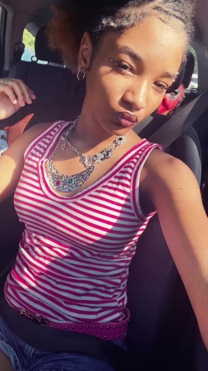 @pinkunicornheart_