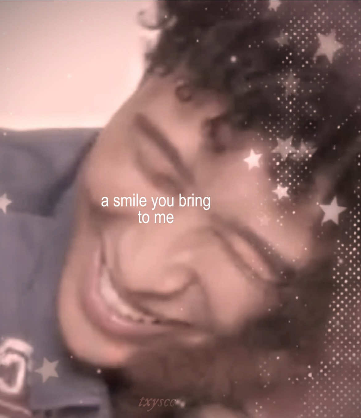 @‧₊ ᵎᵎ som &sdot; ˚ ⭑