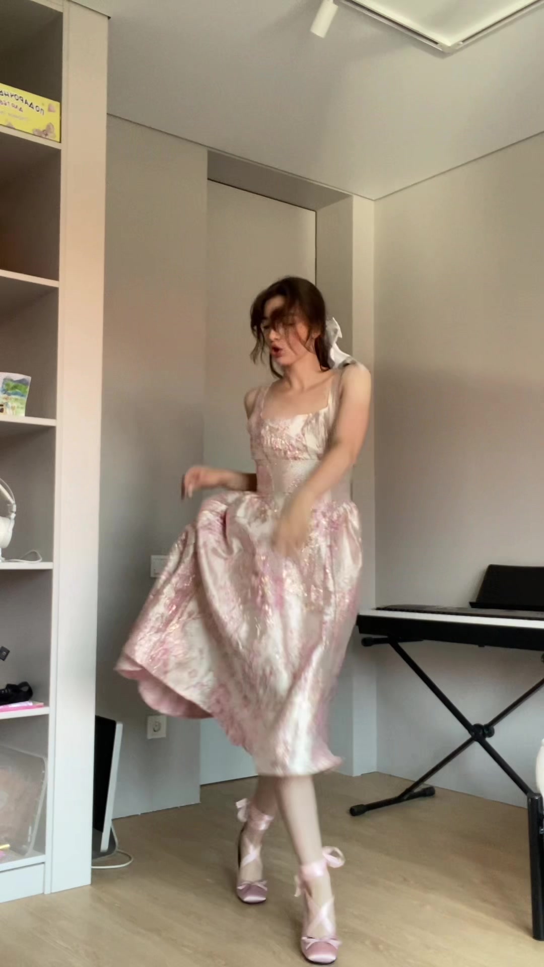 @Асика