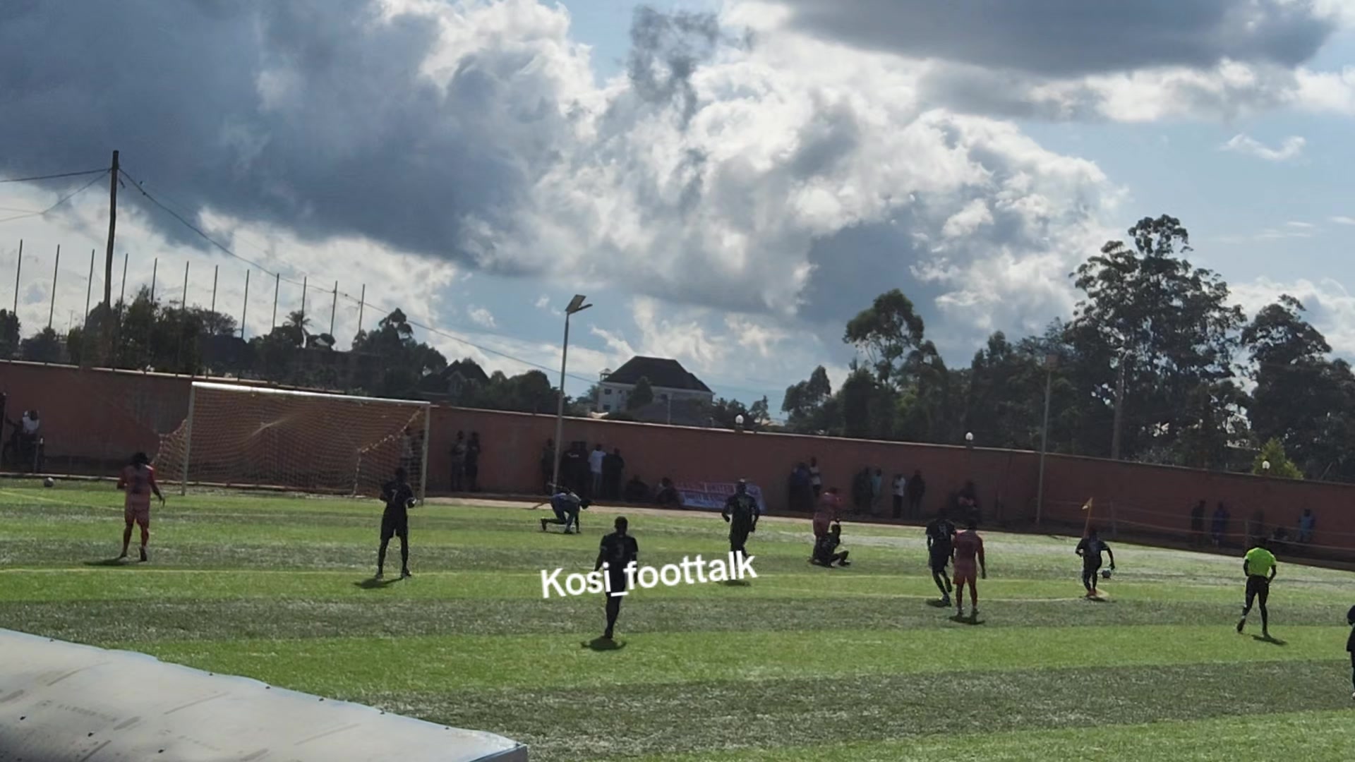 @Kosi_foottalk
