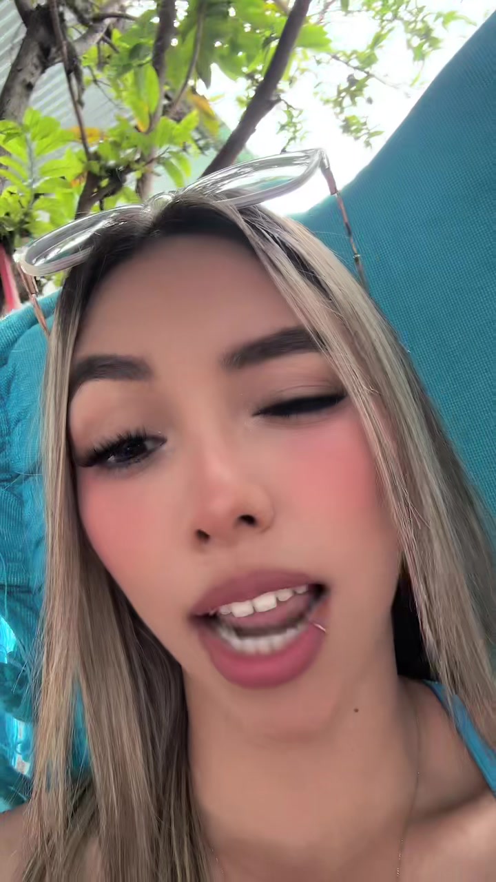 @Paola López