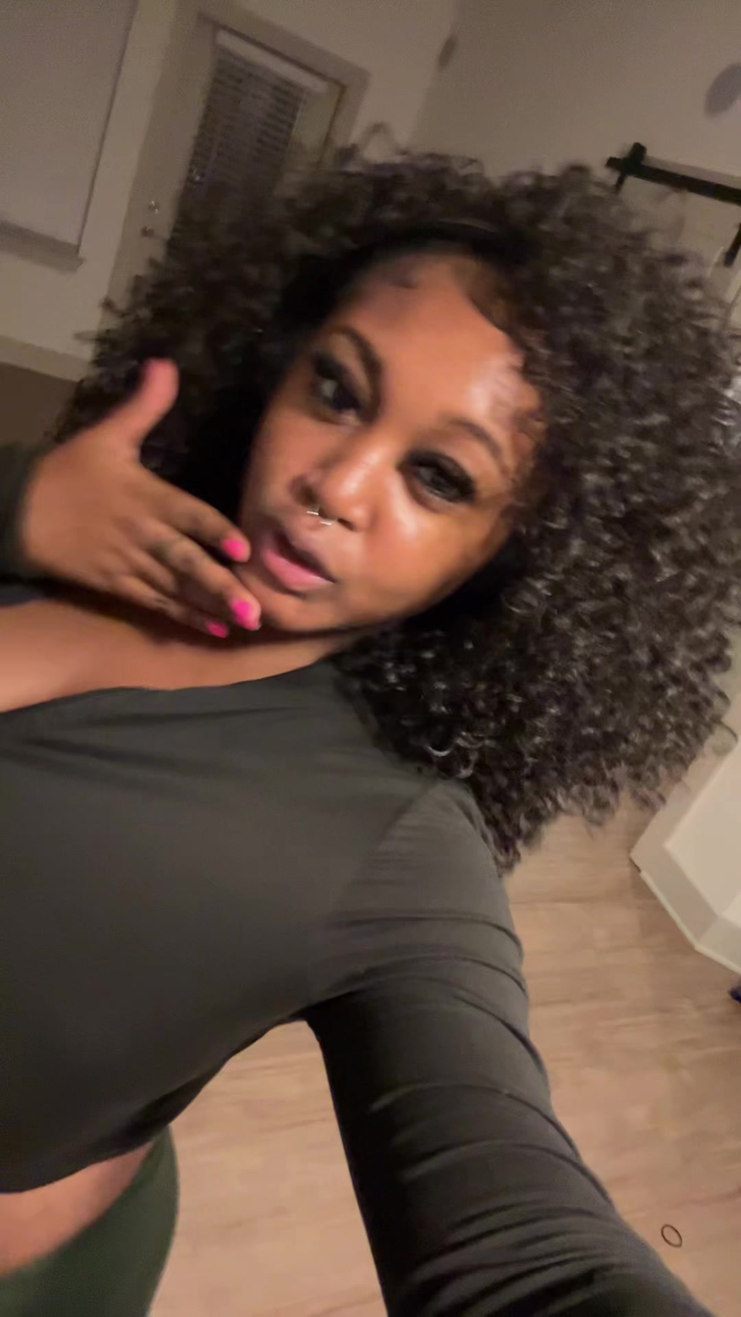 @ebony bih