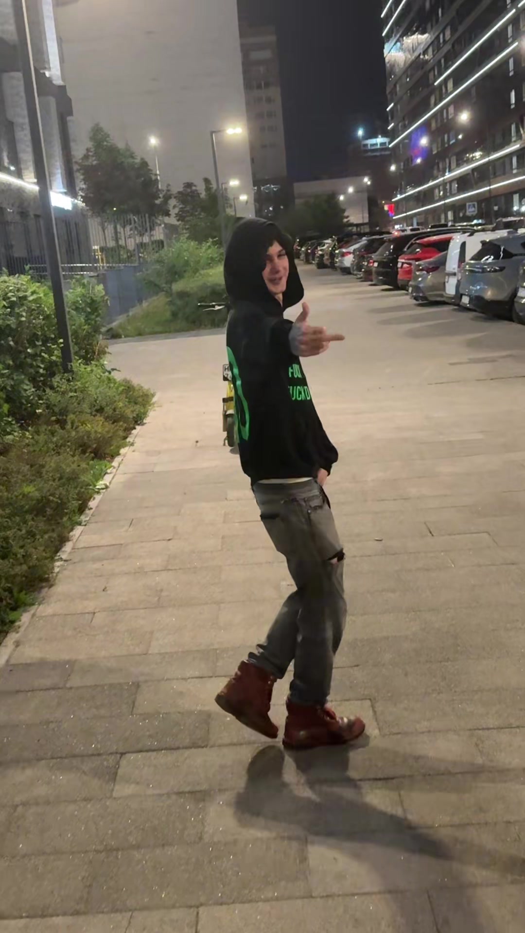 @prayfo8bitch