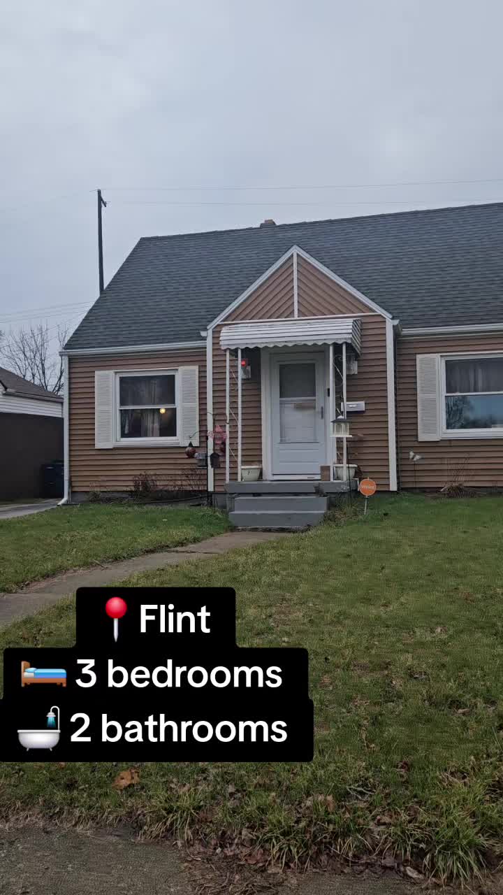 @DeepikaGhotra Realtor®