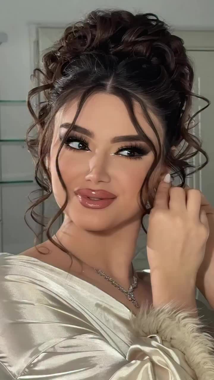 @Queen