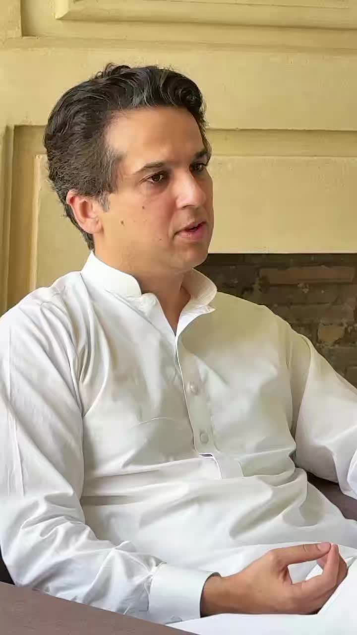 @Makhdoom Hashim Javan Bakht