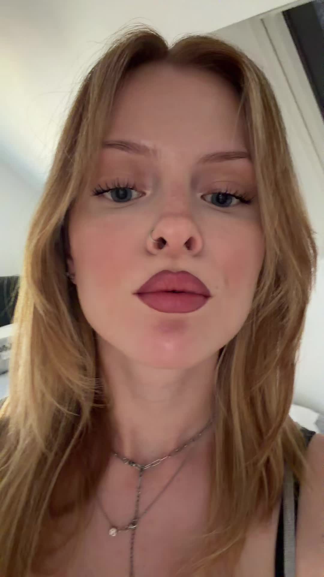 @celinexanabel