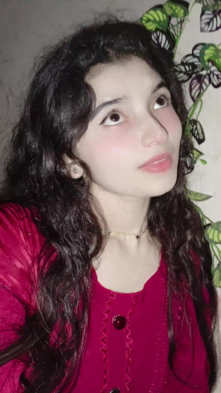 @- রহস্যময়ী