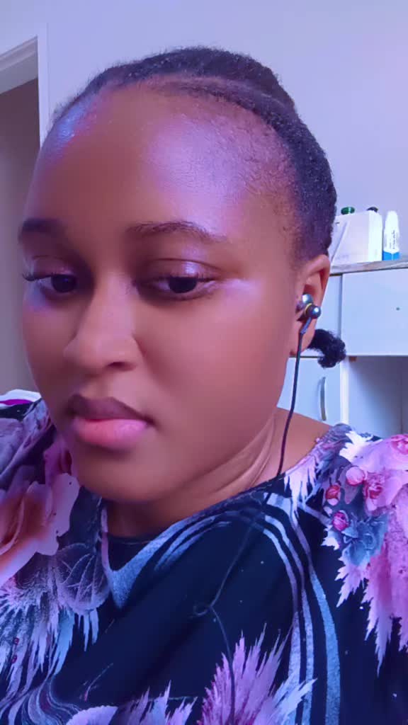 @🦋Teenie🦋🇰🇪🇴🇲