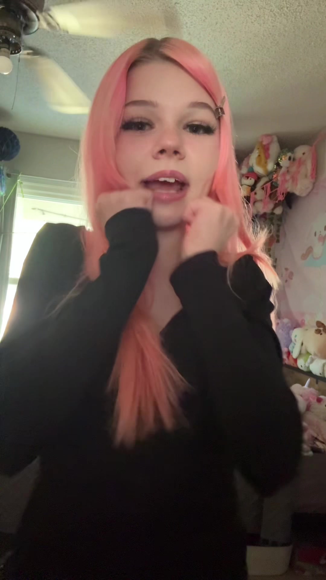 @avaa 🦄🪽🍭