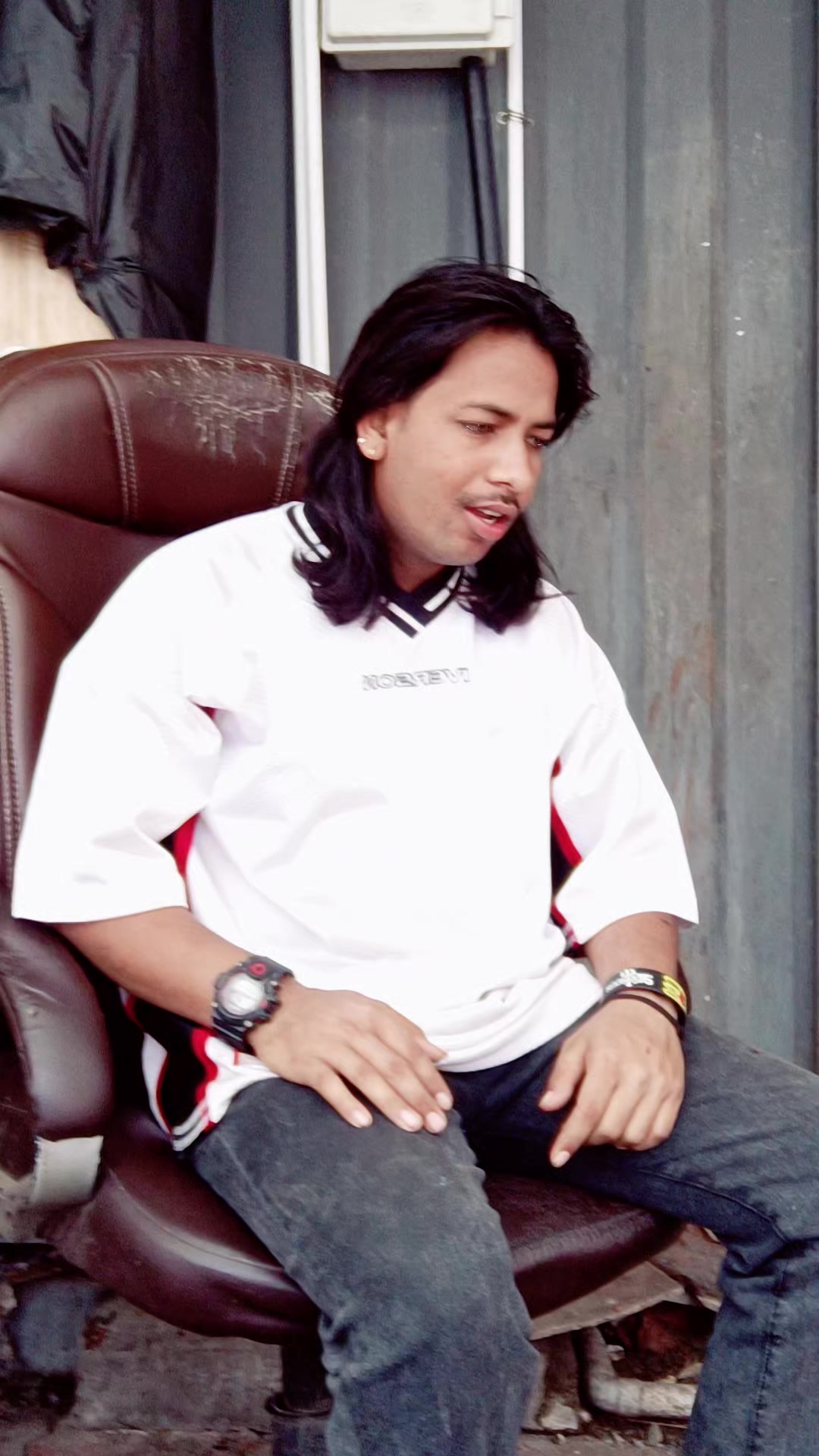 @binod motra